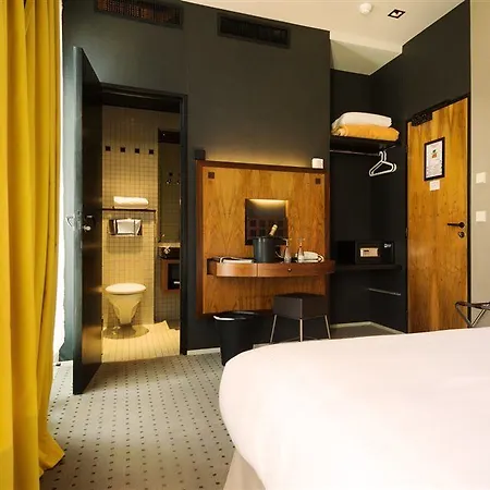 Chateaudun Opera Hotel 3*