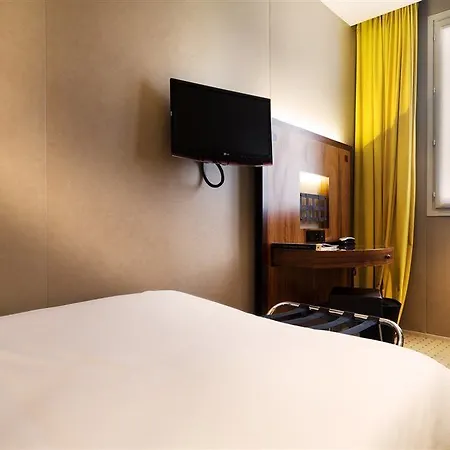 Chateaudun Opera Hotel Paris