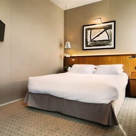 Chateaudun Opera Hotel Paris