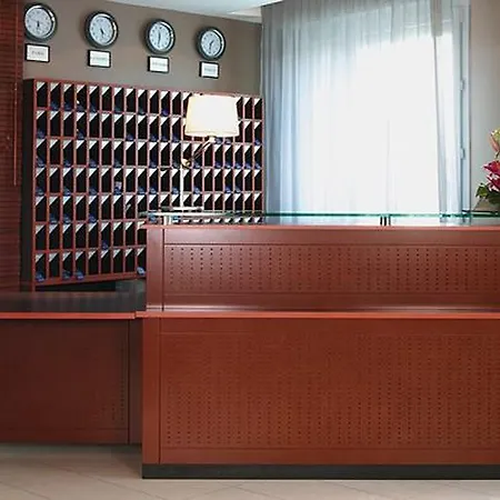 Hotel Hilton Orly Airport Paris