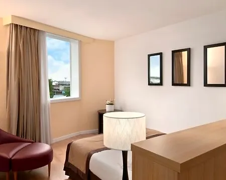 Hilton Orly Airport Hotel