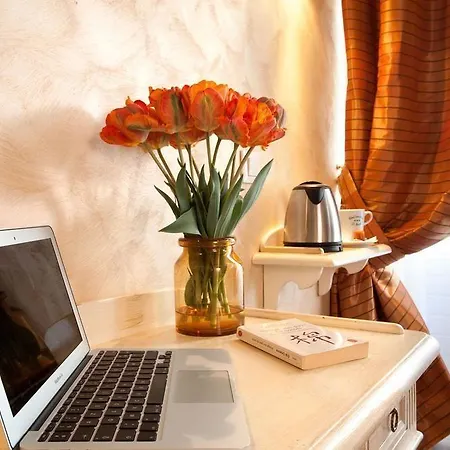 Saint Paul Le Marais Hotel 3*