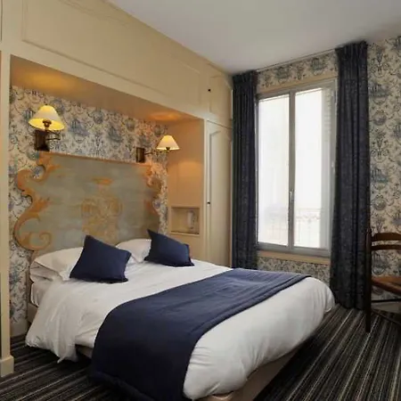 Courseine Hotel 3*