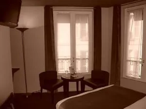 Aéro Hotel 3*