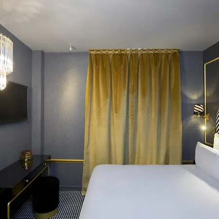 Hotel Snob 4*