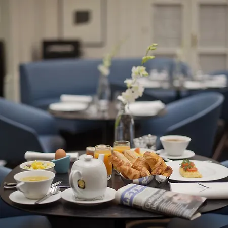 Vernet Champs Elysees Отель 5*