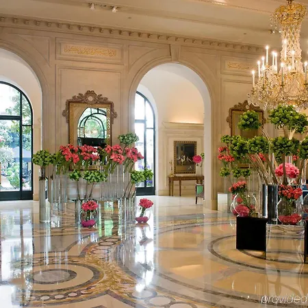 Hotel Four Seasons George V