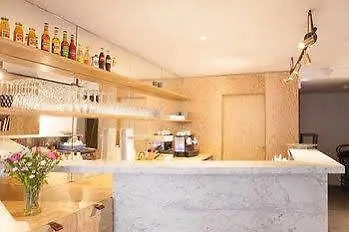 Hotel Montholon 3*