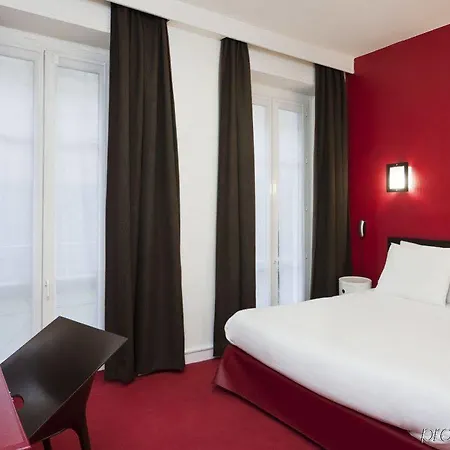 Hotel O.lysee 4*