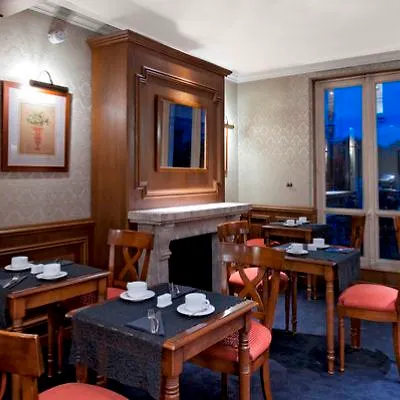 Hotel Melia Champs Elysées París