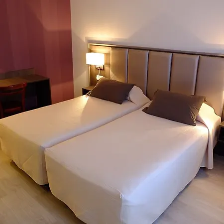 Hotel De Flore - Montmartre 3*