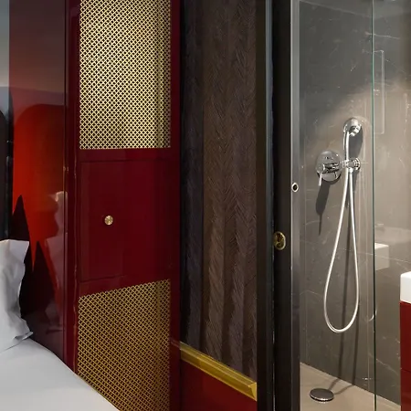 Hotel Snob 4*