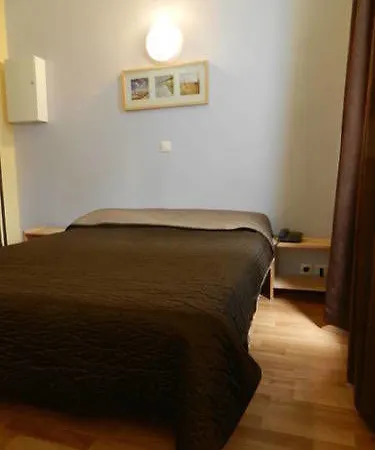 Hotel Résidence De Bruxelles 2*