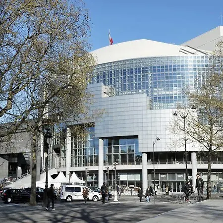 Alcyon 2* Paris