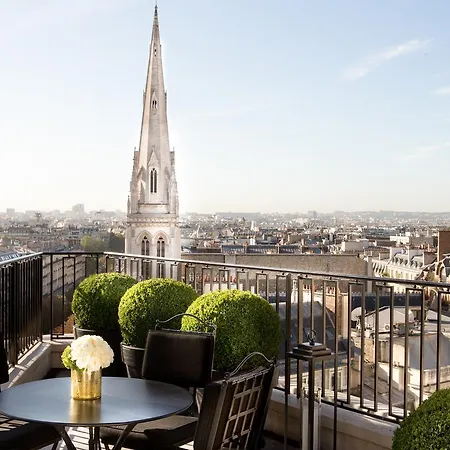 Hotel Four Seasons George V 5*