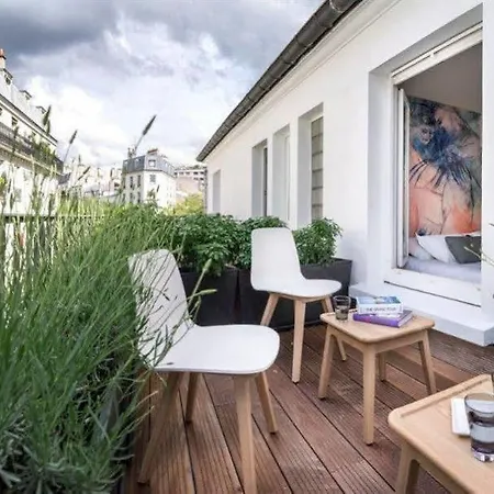 Les Jardins D' Alesia Монруж