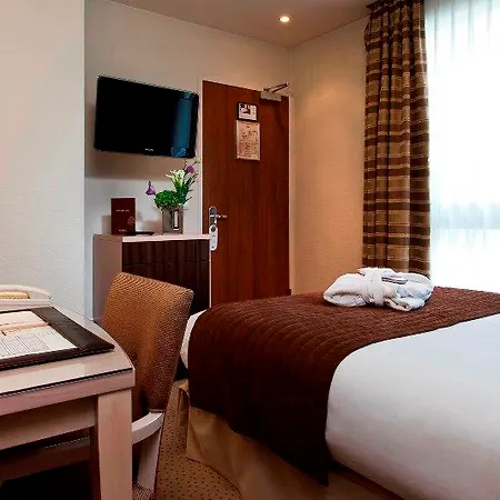 Le Pera Hotel