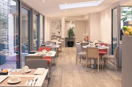 Mercure Montparnasse Raspail Parigi