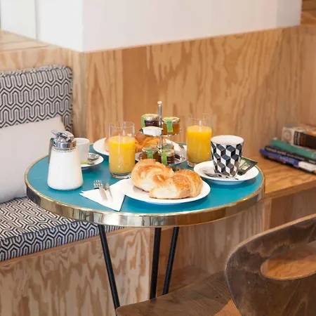 Montholon Hotel Parigi