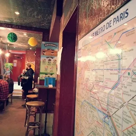 Young And Happy Latin Quarter By Hiphophostels Hostel Paris
