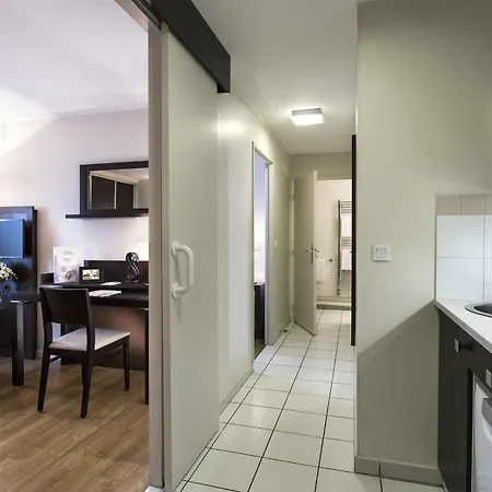 Citadines Republique 3* Paris