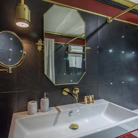 Hotel Snob 4*