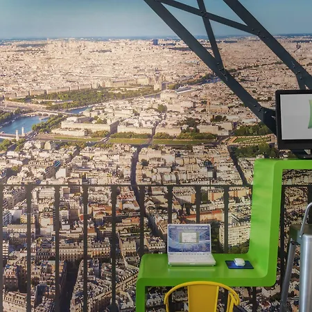 Ibis Styles Eiffel Cambronne Paryż