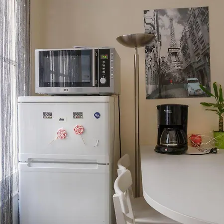 Daire Lovely 1br - Tour Eiffel - Champs De Mars