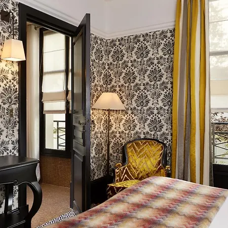 Hotel Le Pavillon De La Reine & Spa, Place Des Vosges París