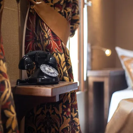 Hotel Le Temple De Jeanne 3*