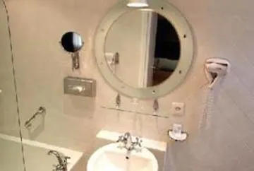 Elysees Hotell Paris