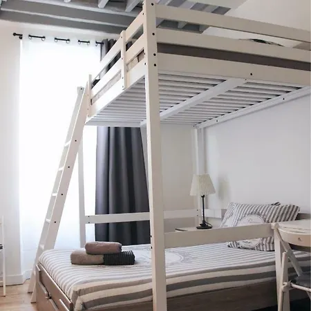 Parisian Flat *