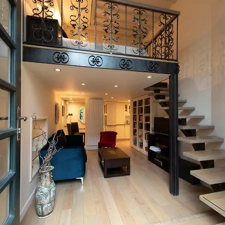 Fenetre Sur Cour Apartment
