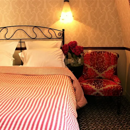 Le Relais Saint Sulpice 4* Párizs
