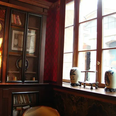Le Relais Saint Sulpice Szálloda 4*