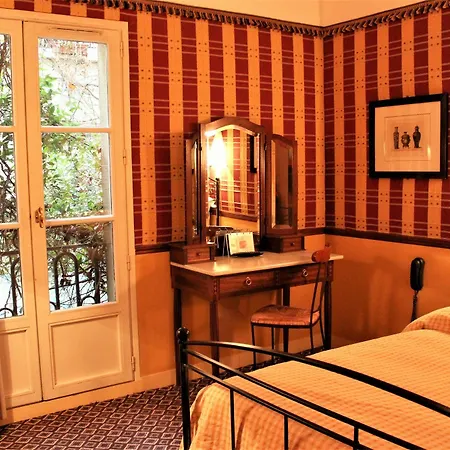 Le Relais Saint Sulpice Szálloda 4*