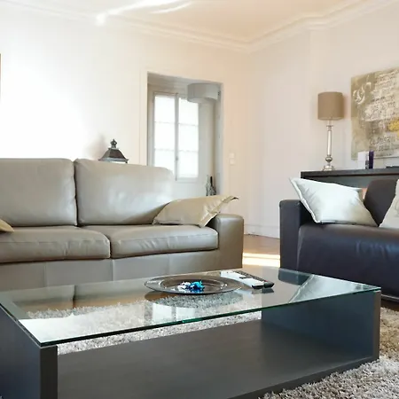 Etoile - 2 Pieces - 104 M² - 8 * פריז