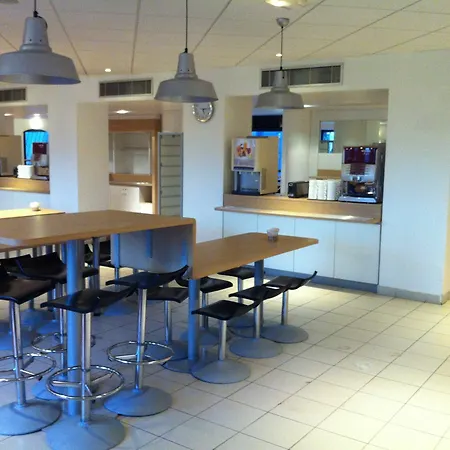 Hotel Hotelf1 Porte De Chatillon Paris