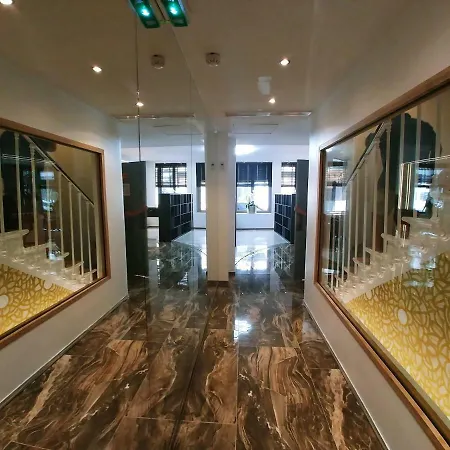 Aida Opera Hotel 3*