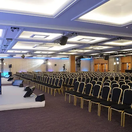Hyatt Regency Etoile 4* Paris