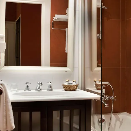 Serotel Lutece 4*