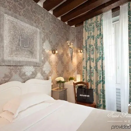 Hotel Saint Paul Le Marais Paris