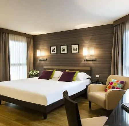Citadines Republique Aparthotel Paris