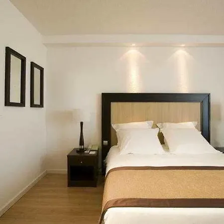Hilton Orly Airport 4* Paris