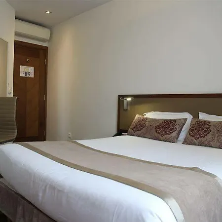 Hotel Art Congres 3*