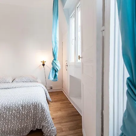 Charming 30m² Border Of Montmartre Appartement