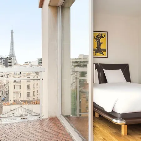 Adagio Access Tour Eiffel St Charles Paris