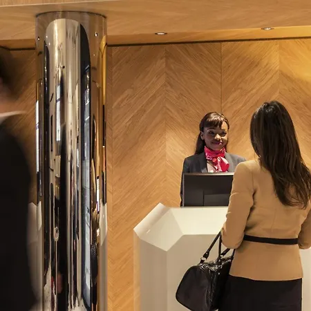 מלון Mercure Opera Louvre פריז