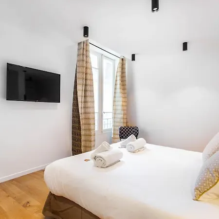 Appartement Cmg Champs Elysées - Boetie 6 Paris