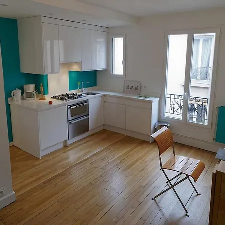 Quiet Near Montmartre Apartamento